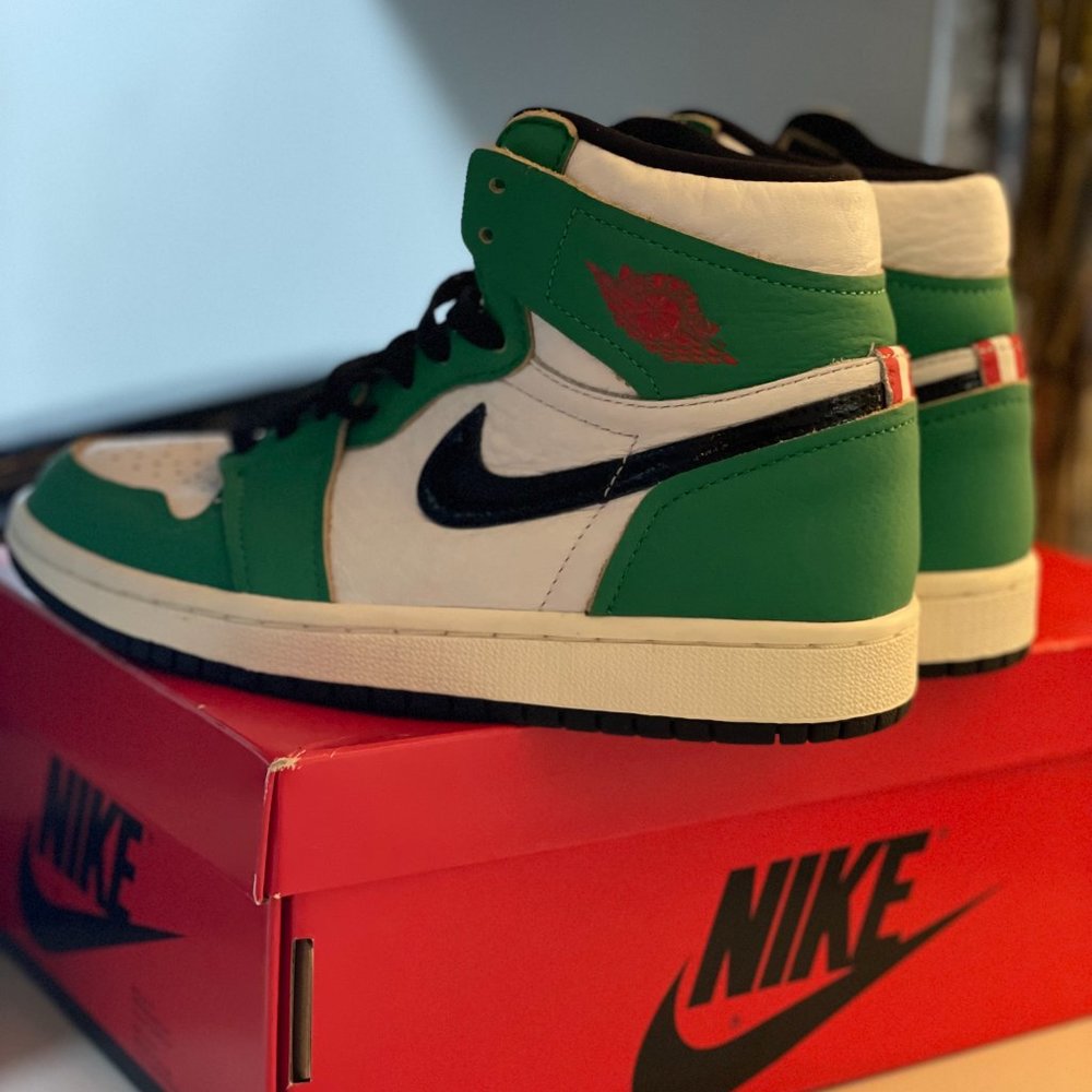 AIR JORDAN 1 RETRO HIGH OG 'LUCKY GREEN'